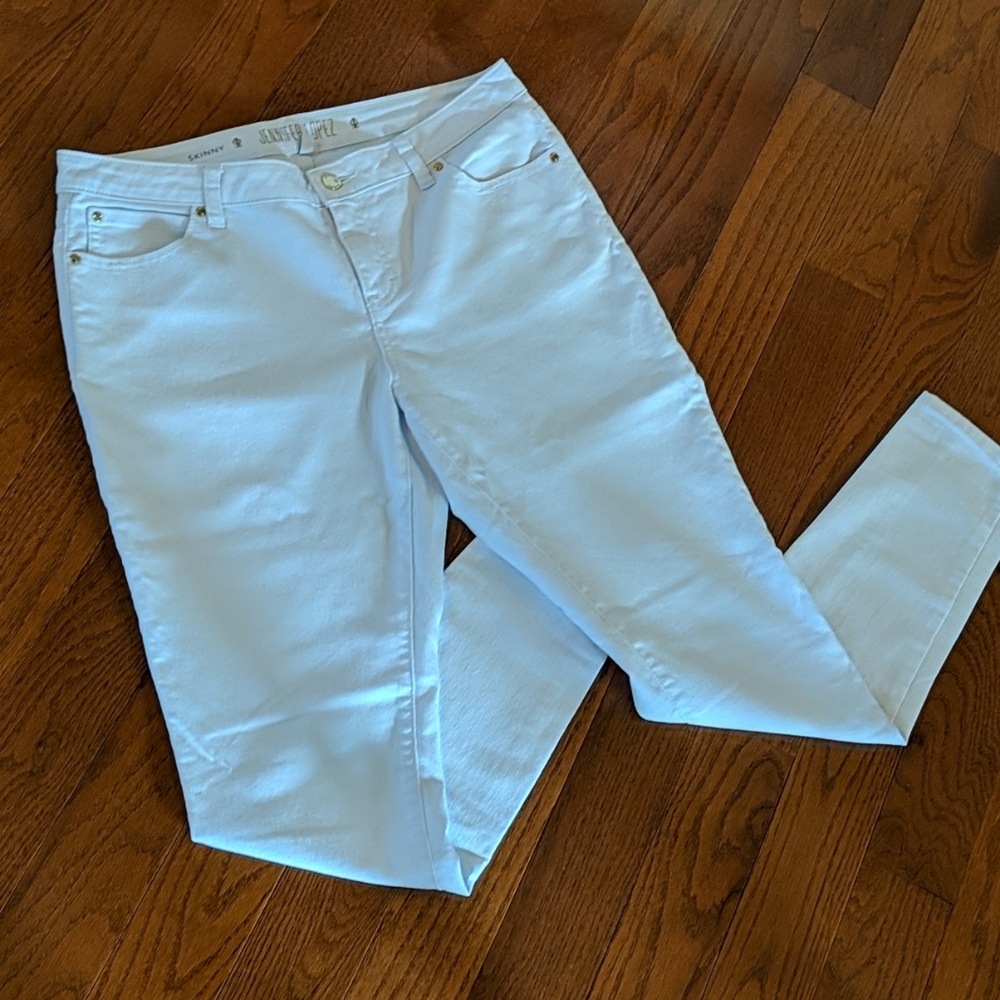 Jennifer Lopez White Skinny Jeans